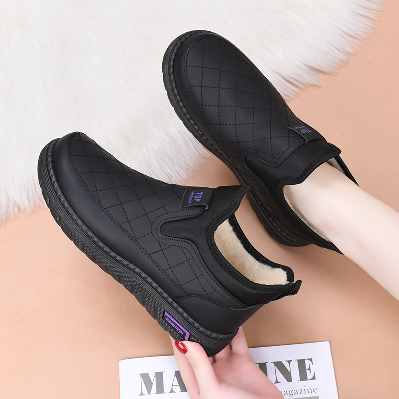 أحذية نسائية شتوية جديدة، مخمل - مراجعة Soft Sole Booties وسعره