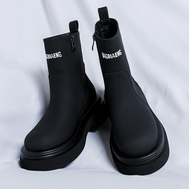 أحذية تشيلسي رجالية ذات نعل سم - مراجعة Soft Sole Booties وسعره