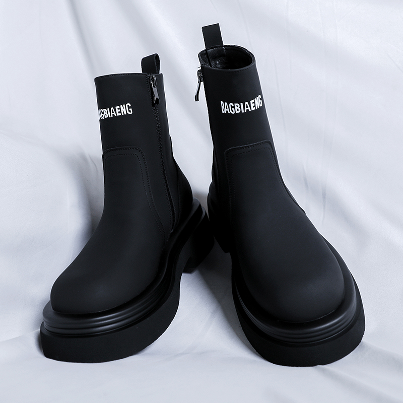 أحذية تشيلسي رجالية ذات نعل سم - مراجعة Soft Sole Booties وسعره