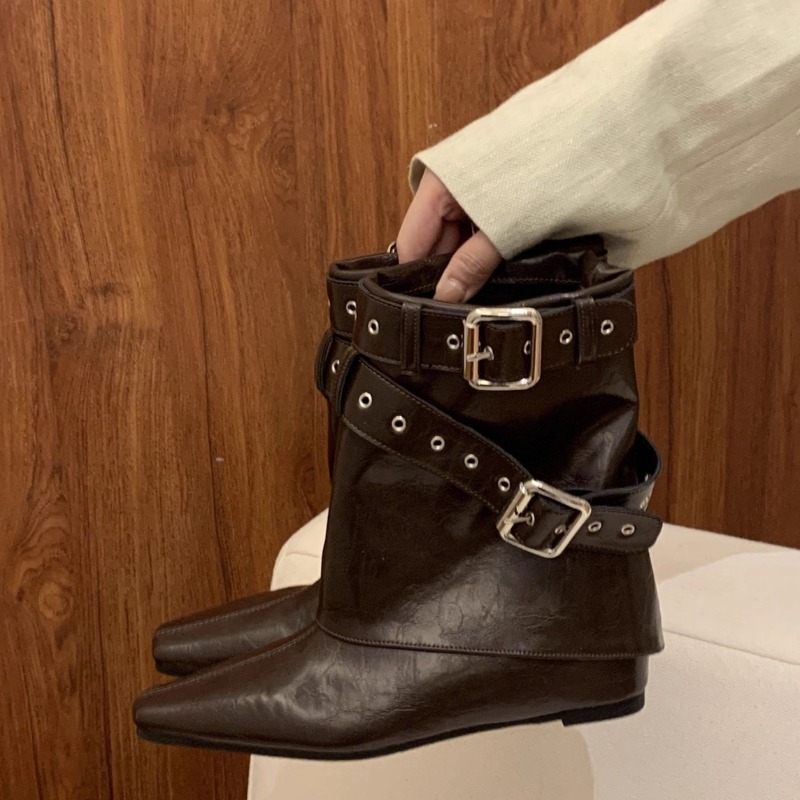 حزام مشبك كم أحذية كعب منخفض 2 - مراجعة Soft Sole Booties وسعره
