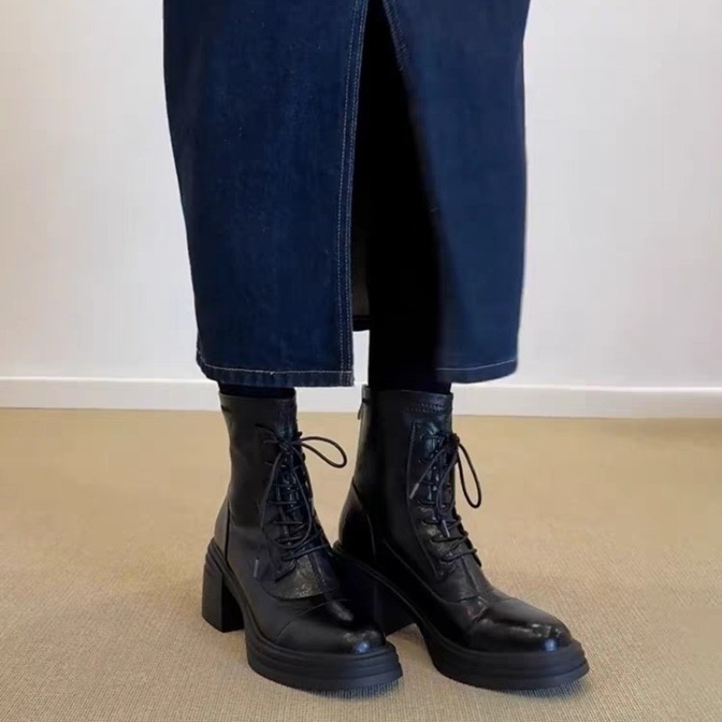 أحذية نسائية برباط جديدة بمقدم - مراجعة Soft Sole Booties وسعره